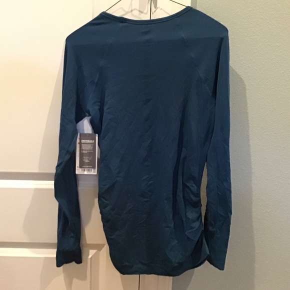 Athleta Speedlight Longsleeve Top | Blue | Medium - Picture 2 of 3